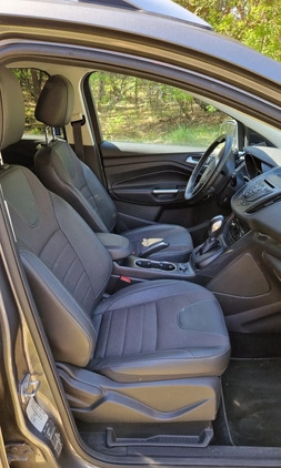 Ford Kuga cena 63000 przebieg: 35800, rok produkcji 2013 z Legionowo małe 529